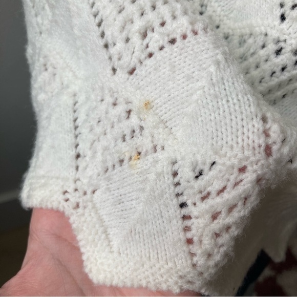 Wintuck | Vintage Acrylic Crochet Knit Long Cardigan Duster Shawl - Picture 7 of 9